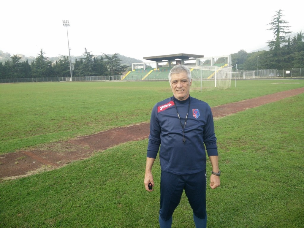 Mauro Pernarella (All.Calcio Sezze)
