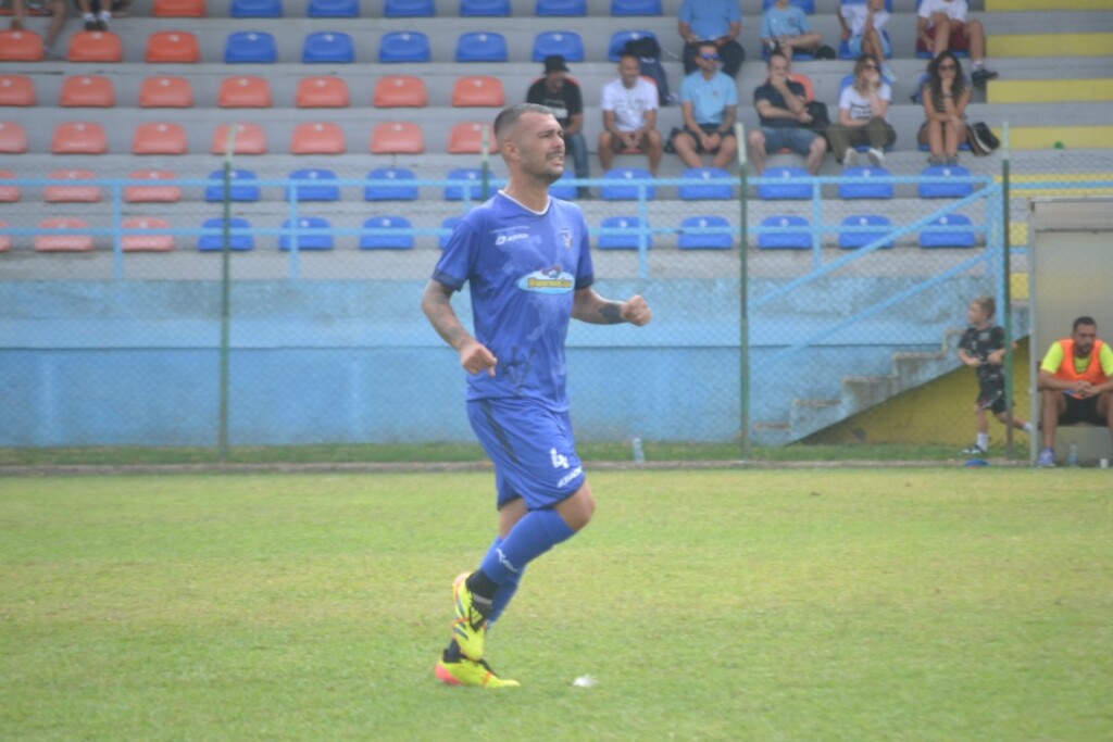bensaja aaaa